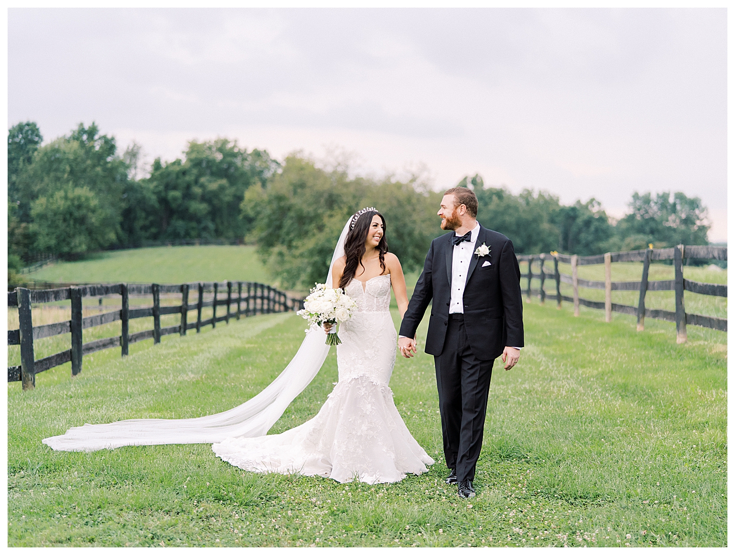 Oahu Hawaii Wedding Photographer