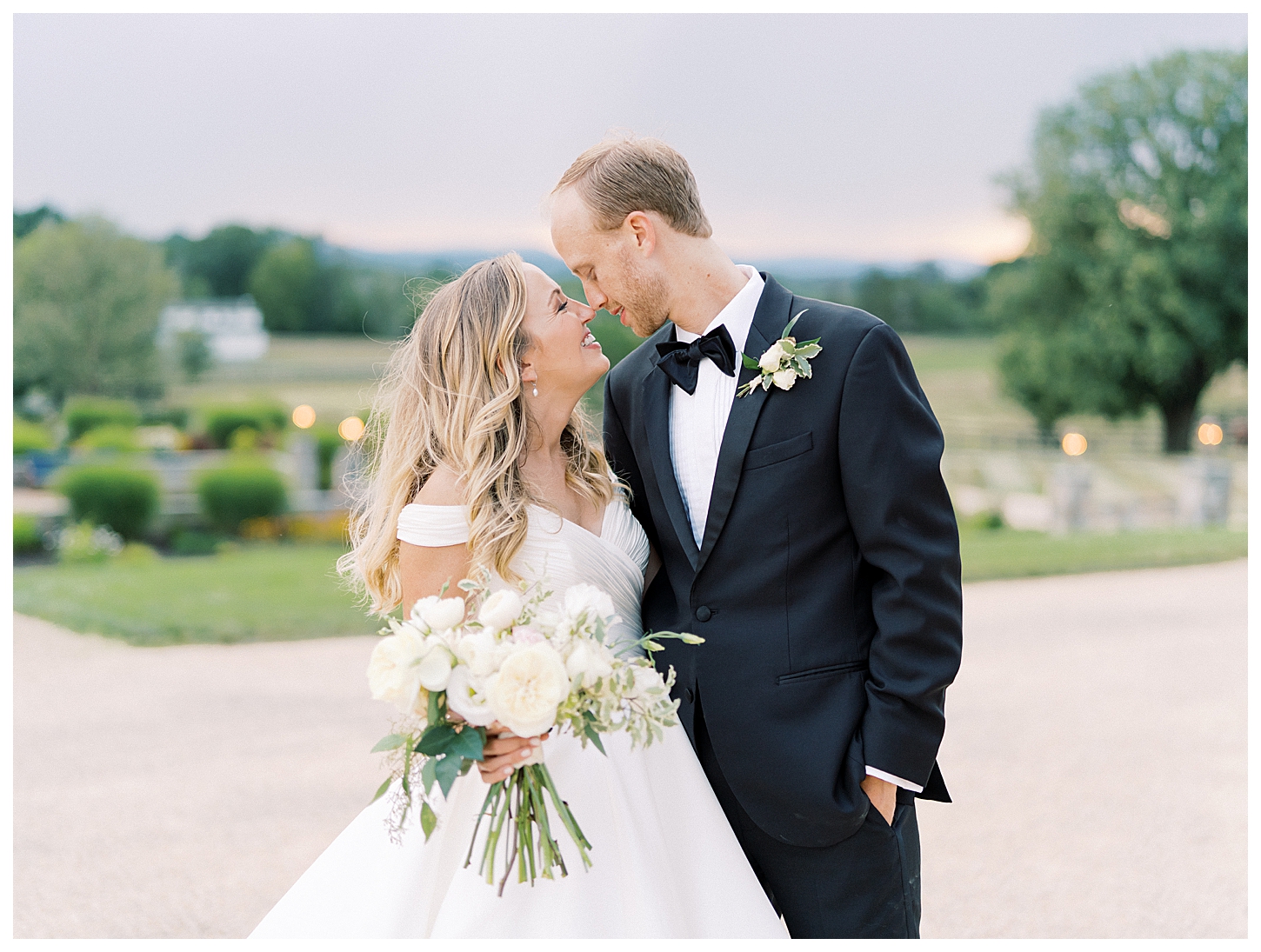 Oahu Hawaii wedding photographer