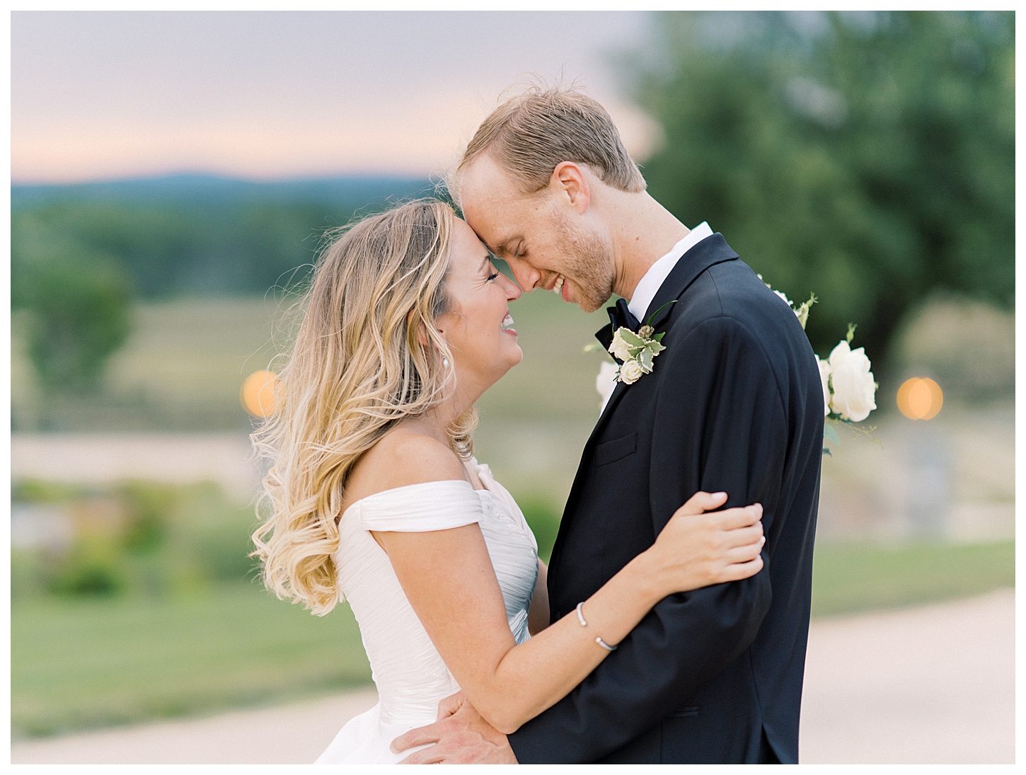 Oahu Hawaii wedding photographer