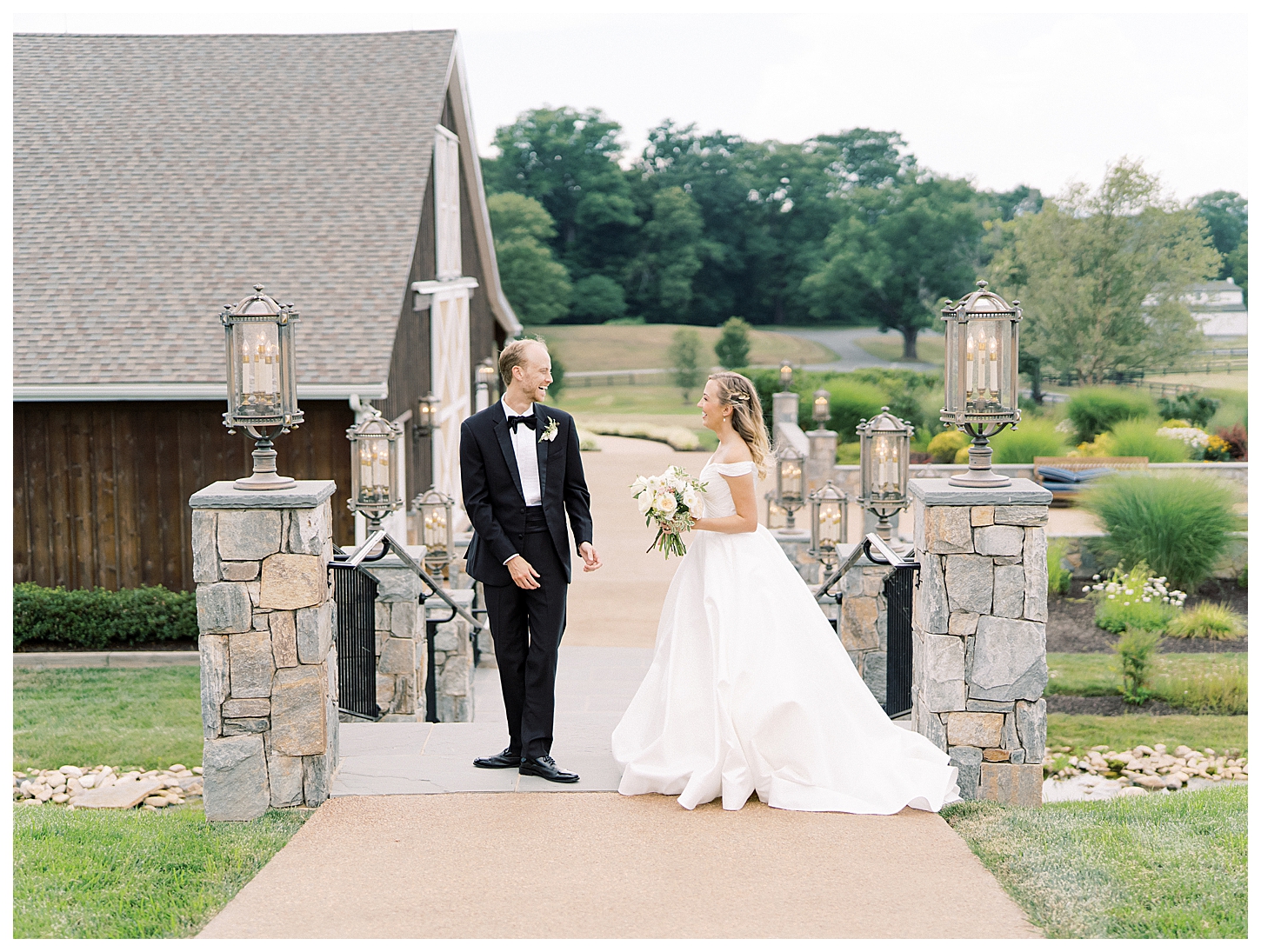 Oahu Hawaii wedding photographer