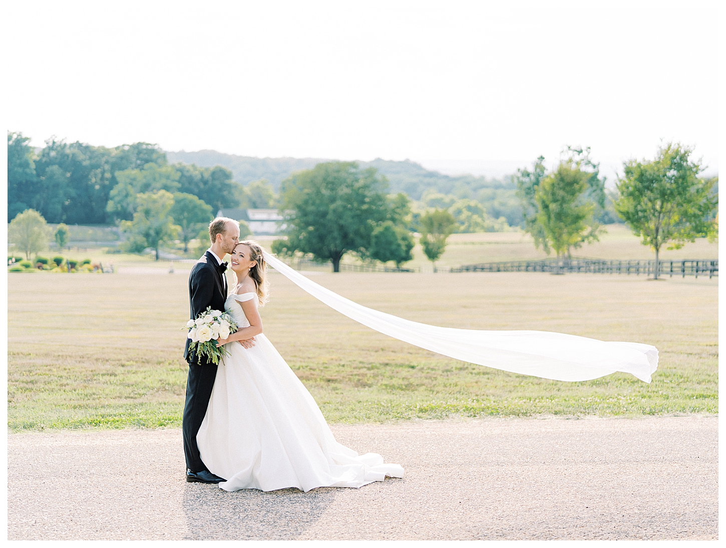 Oahu Hawaii wedding photographer