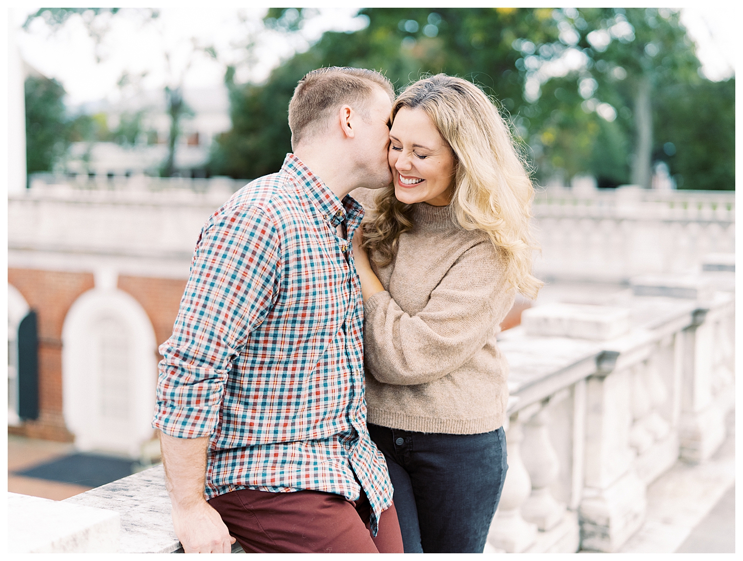 Oahu Hawaii Engagement Photographer