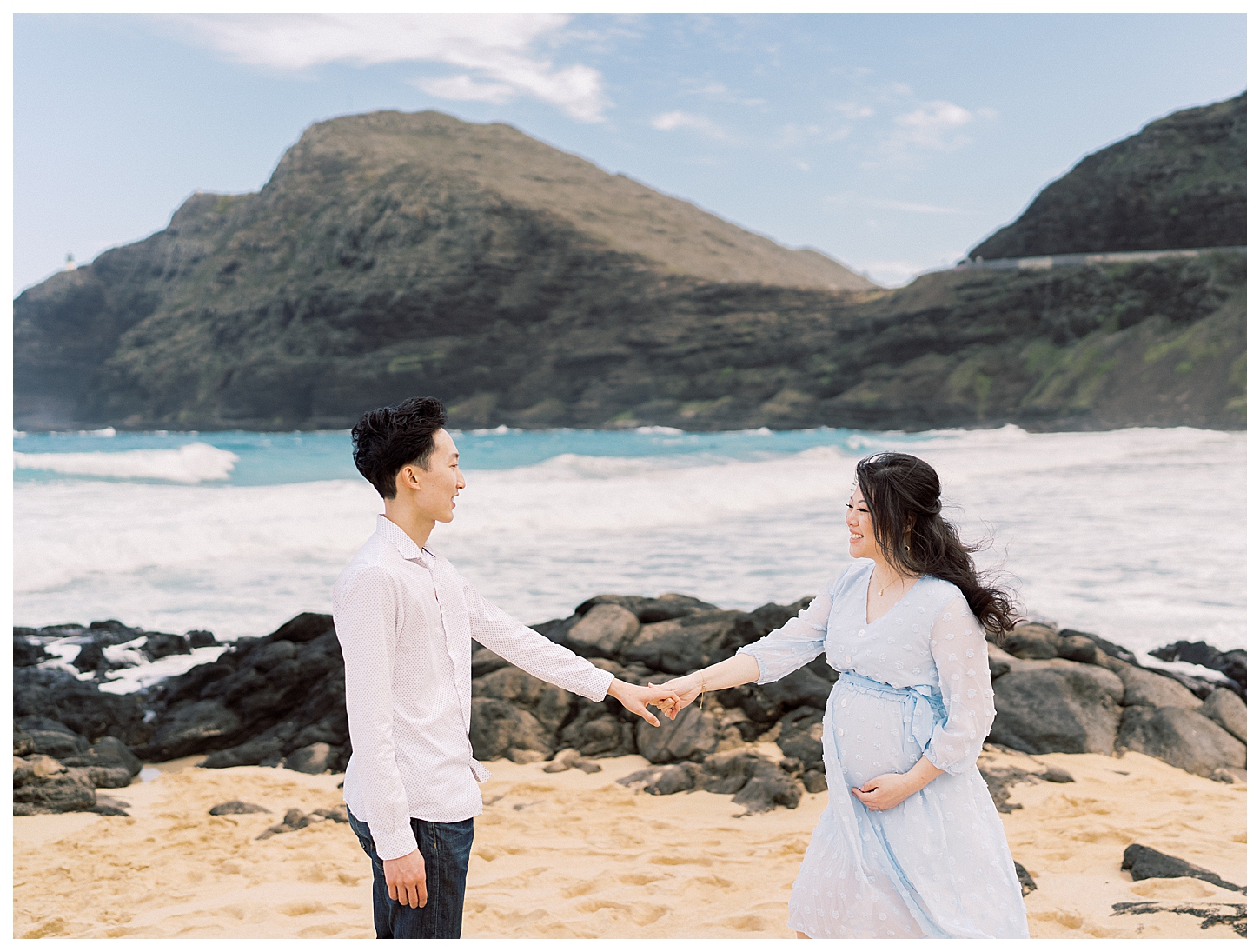 Makapuu Beach maternity photographer