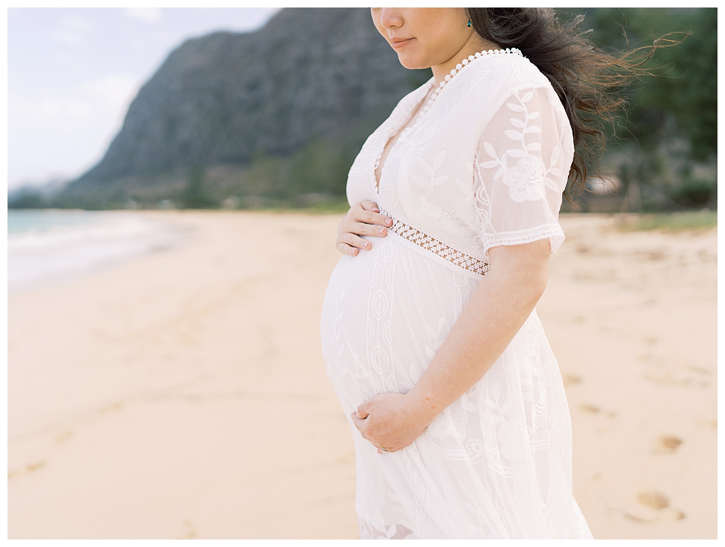 Makapuu Beach maternity photographer