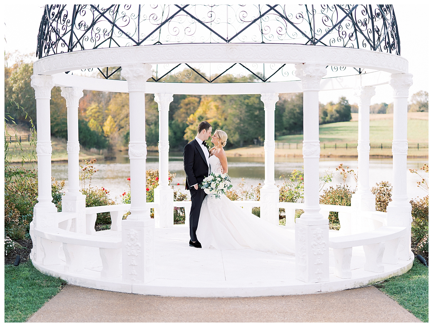 Oahu Hawaii Wedding Photographer