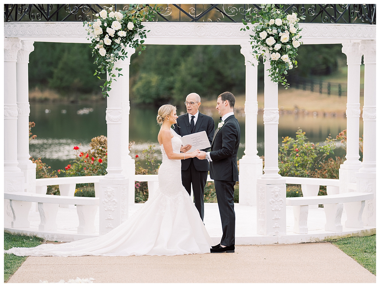 Oahu Hawaii Wedding Photographer