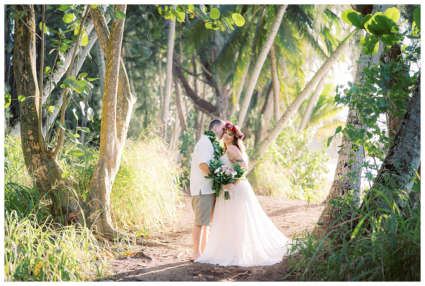 Turtle Bay Elopement Photographer