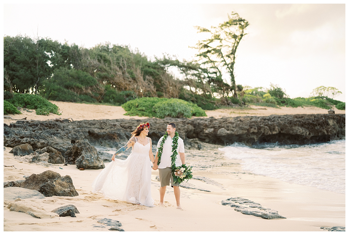 Turtle Bay Elopement Photographer