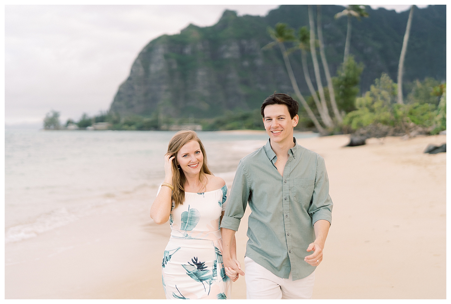 Kaaawa Beach Honeymoon Photographer