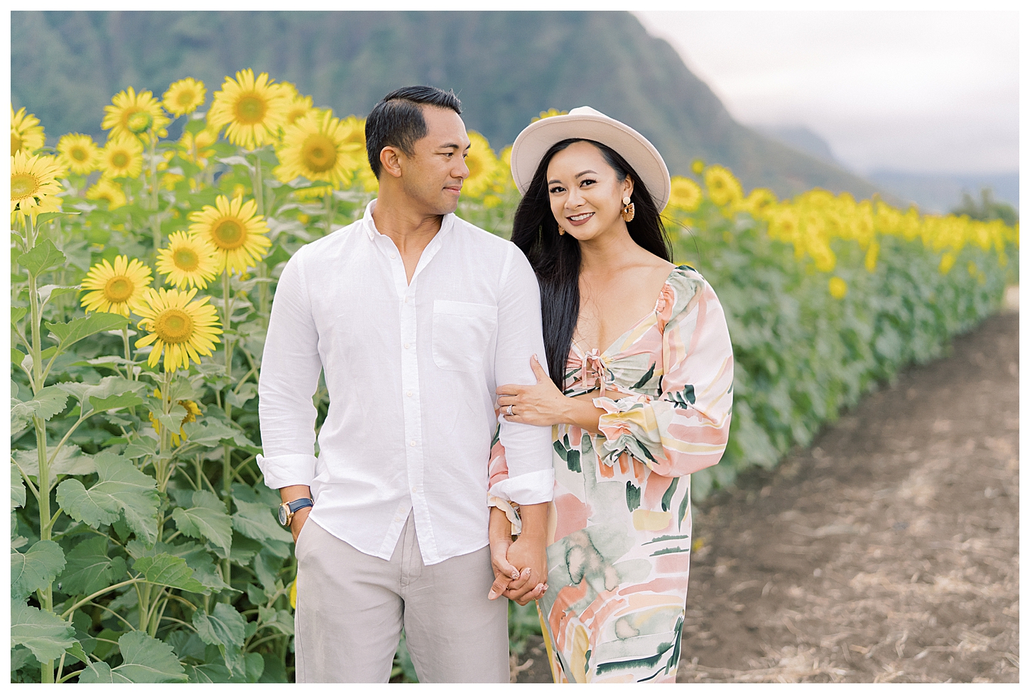 Sunflower Field Oahu Photoshoot