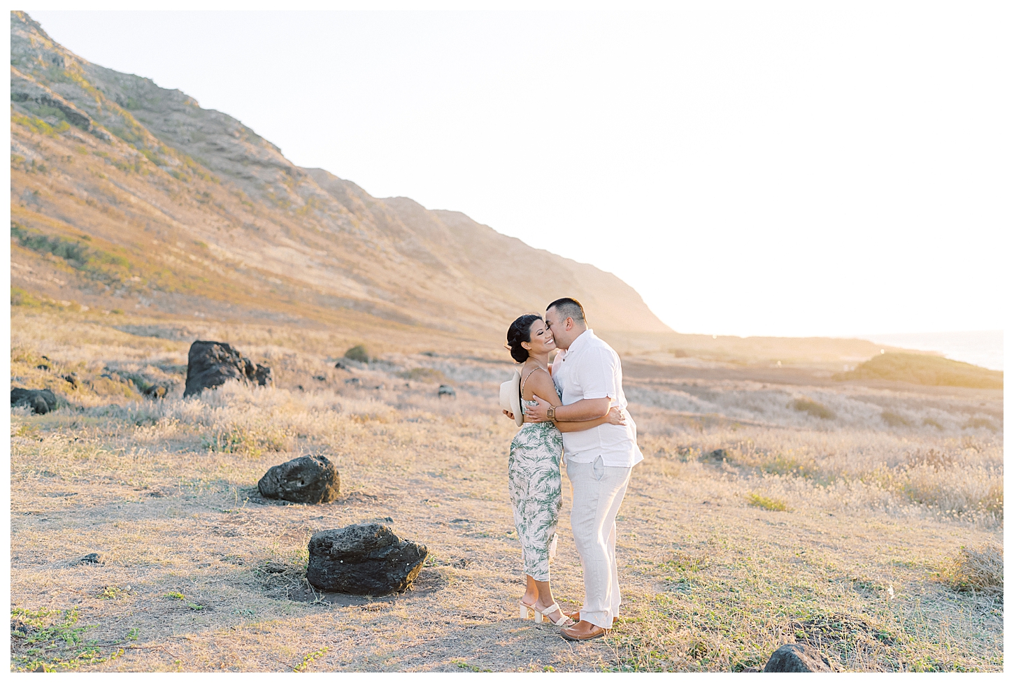 Oahu Hawaii engagement photographer