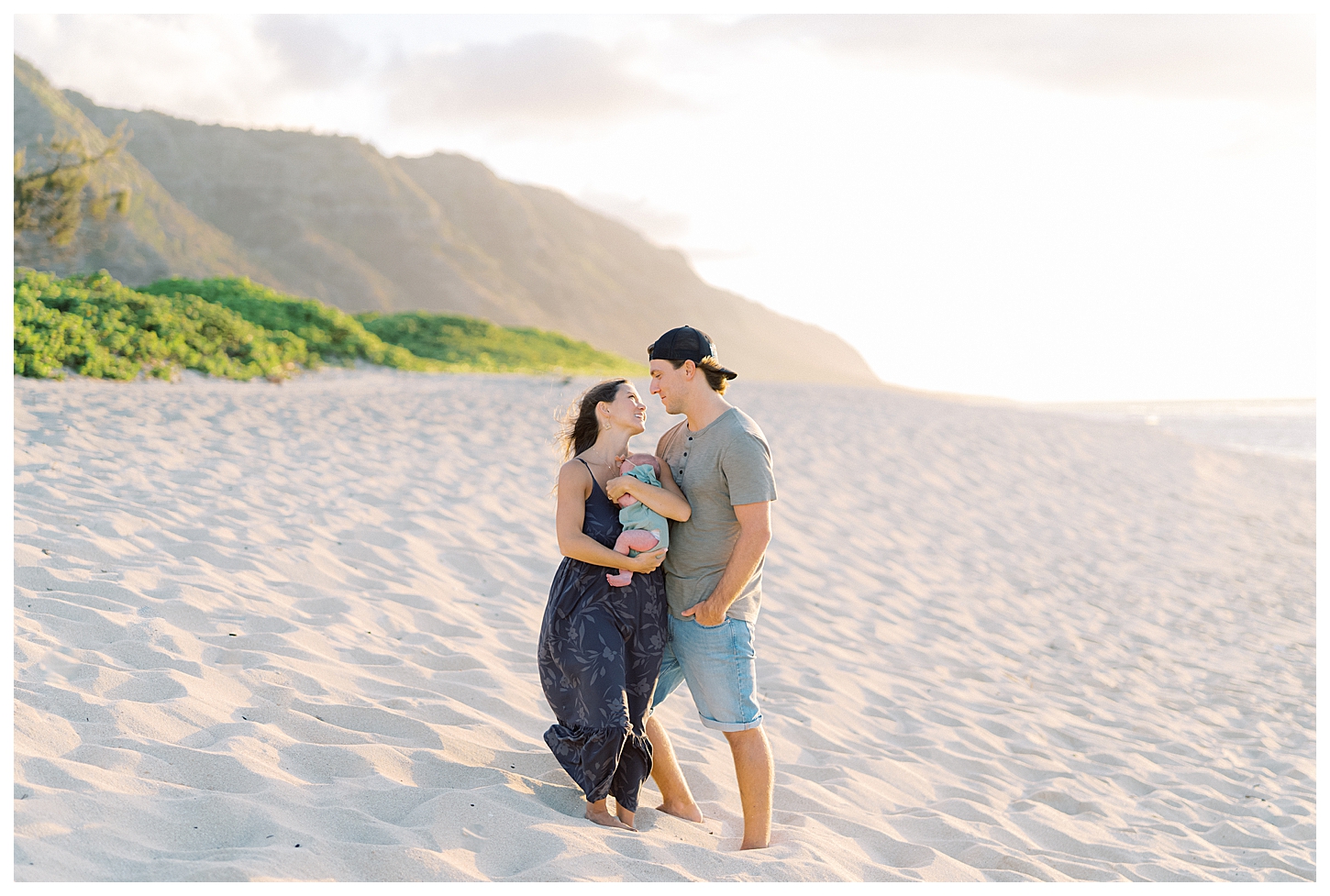 Mokuleia Beach Family Photographer