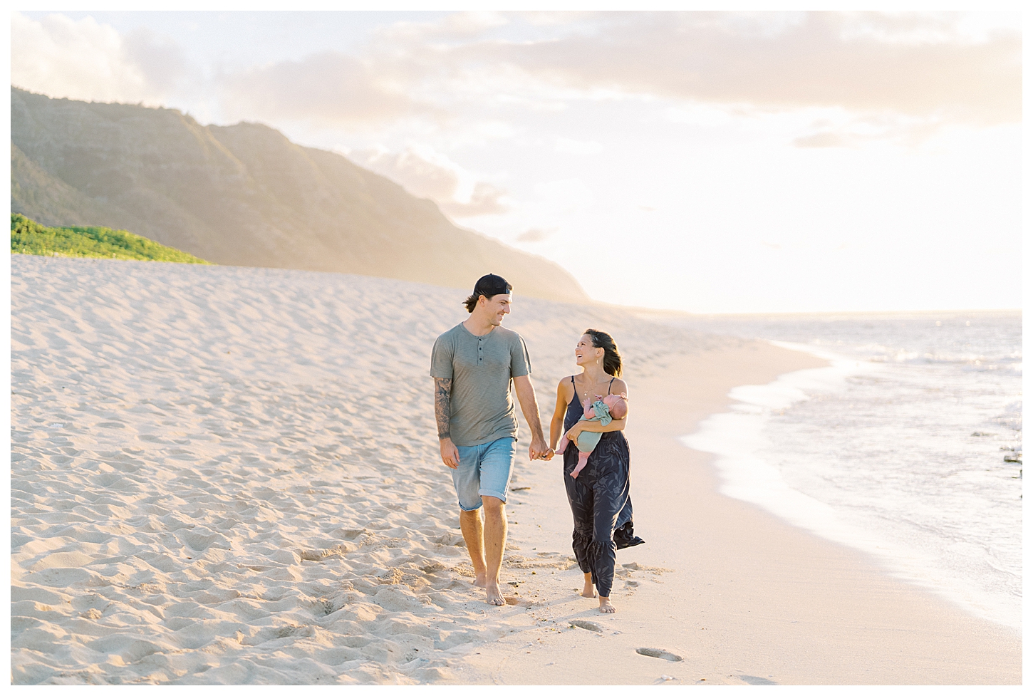 Mokuleia Beach Family Photographer