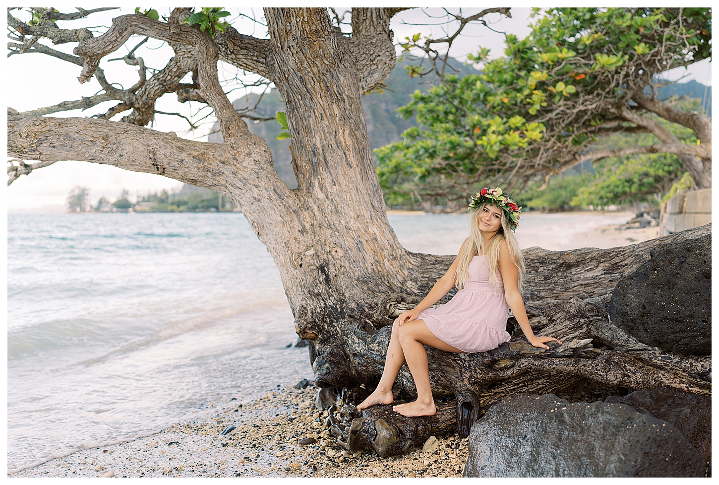 Oahu Hawaii Senior Portrait Photographer