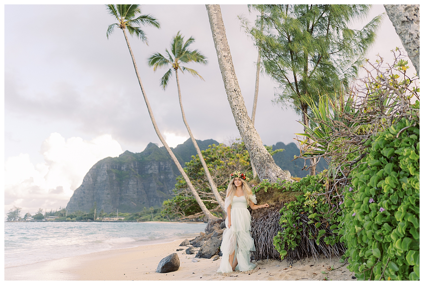 Oahu Hawaii Senior Portrait Photographer