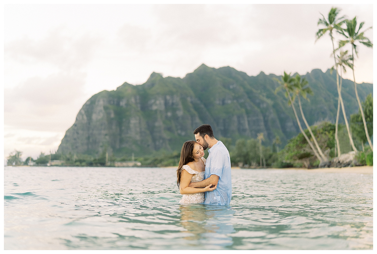 Honolulu Hawaii Engagement Photographer