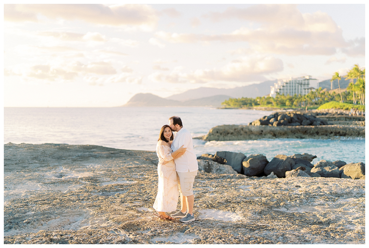 Honolulu Hawaii Couples Photographer