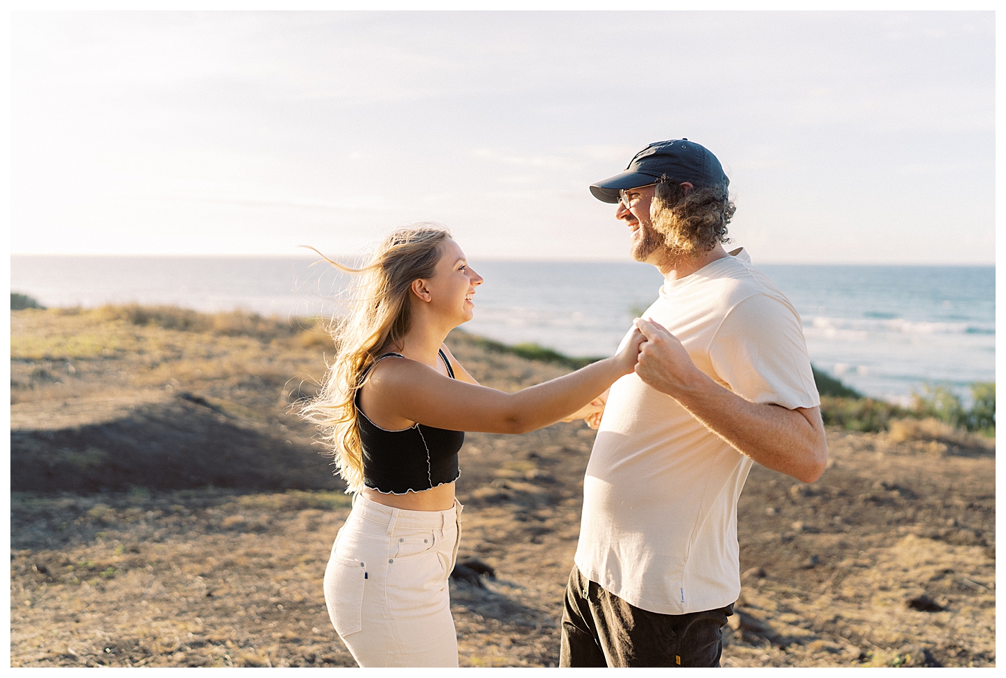 Oahu Hawaii Engagement Photographer