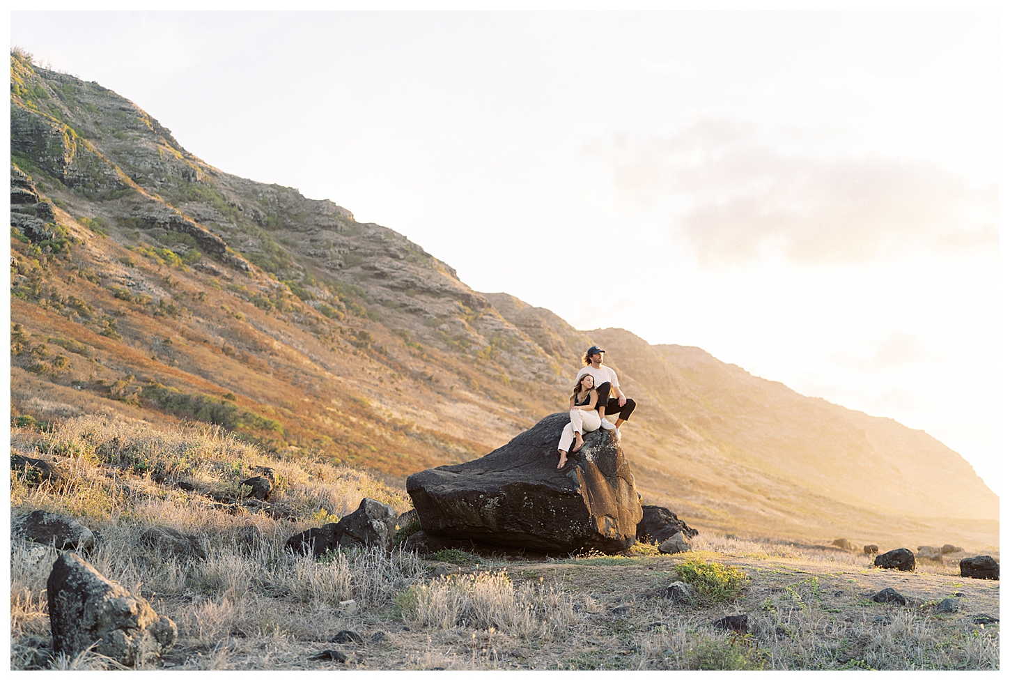 Oahu Hawaii Engagement Photographer