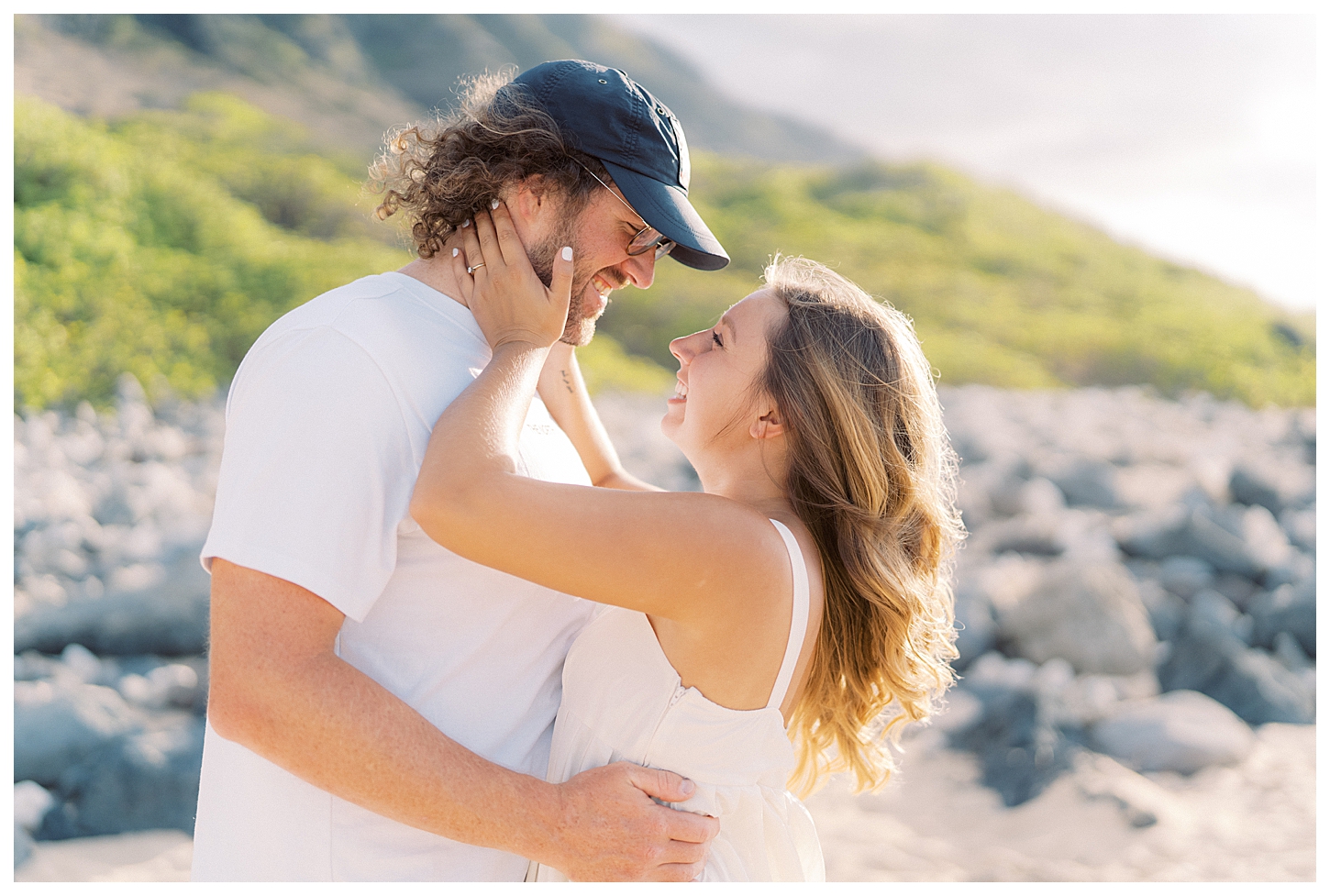 Oahu Hawaii Engagement Photographer