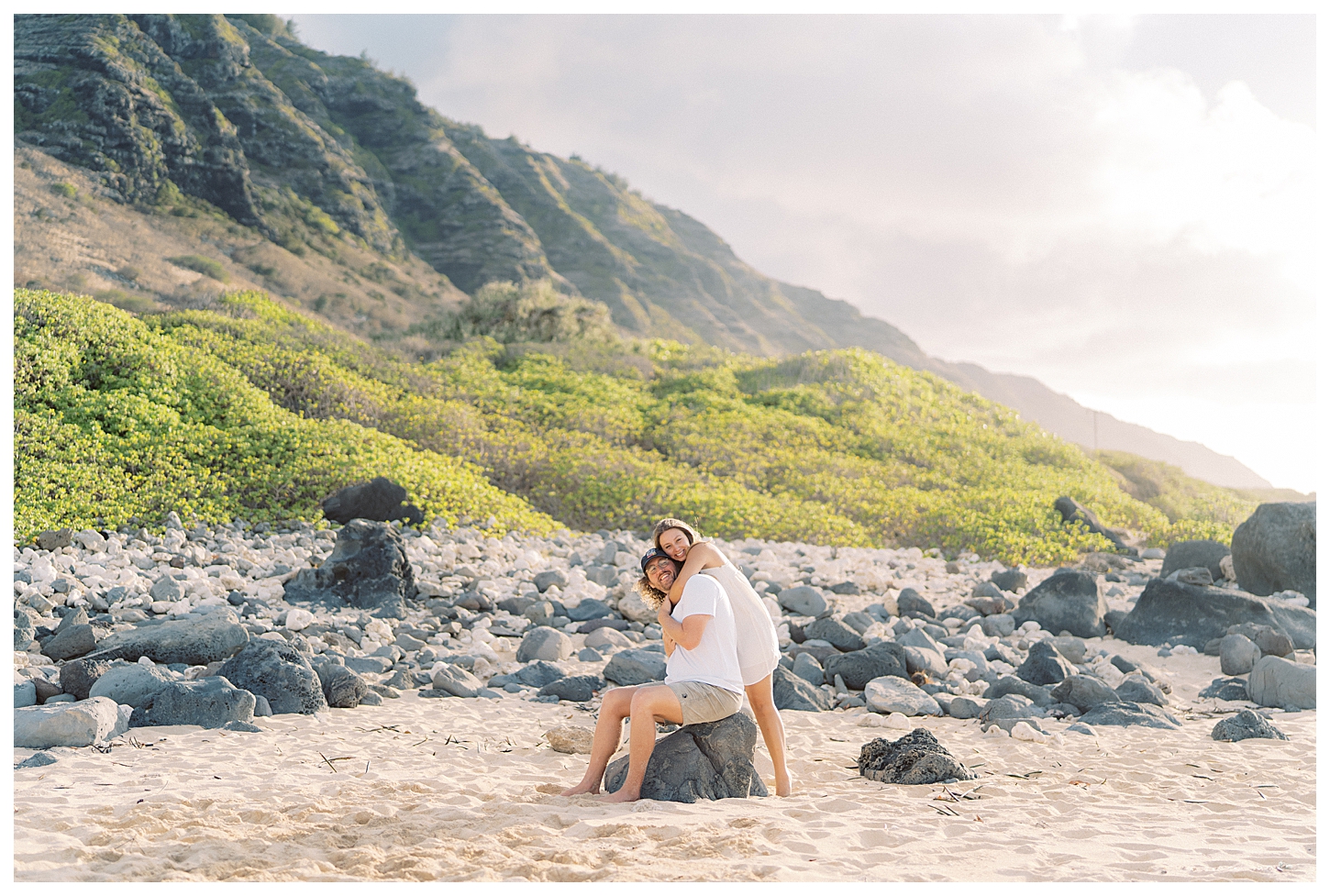 Oahu Hawaii Engagement Photographer