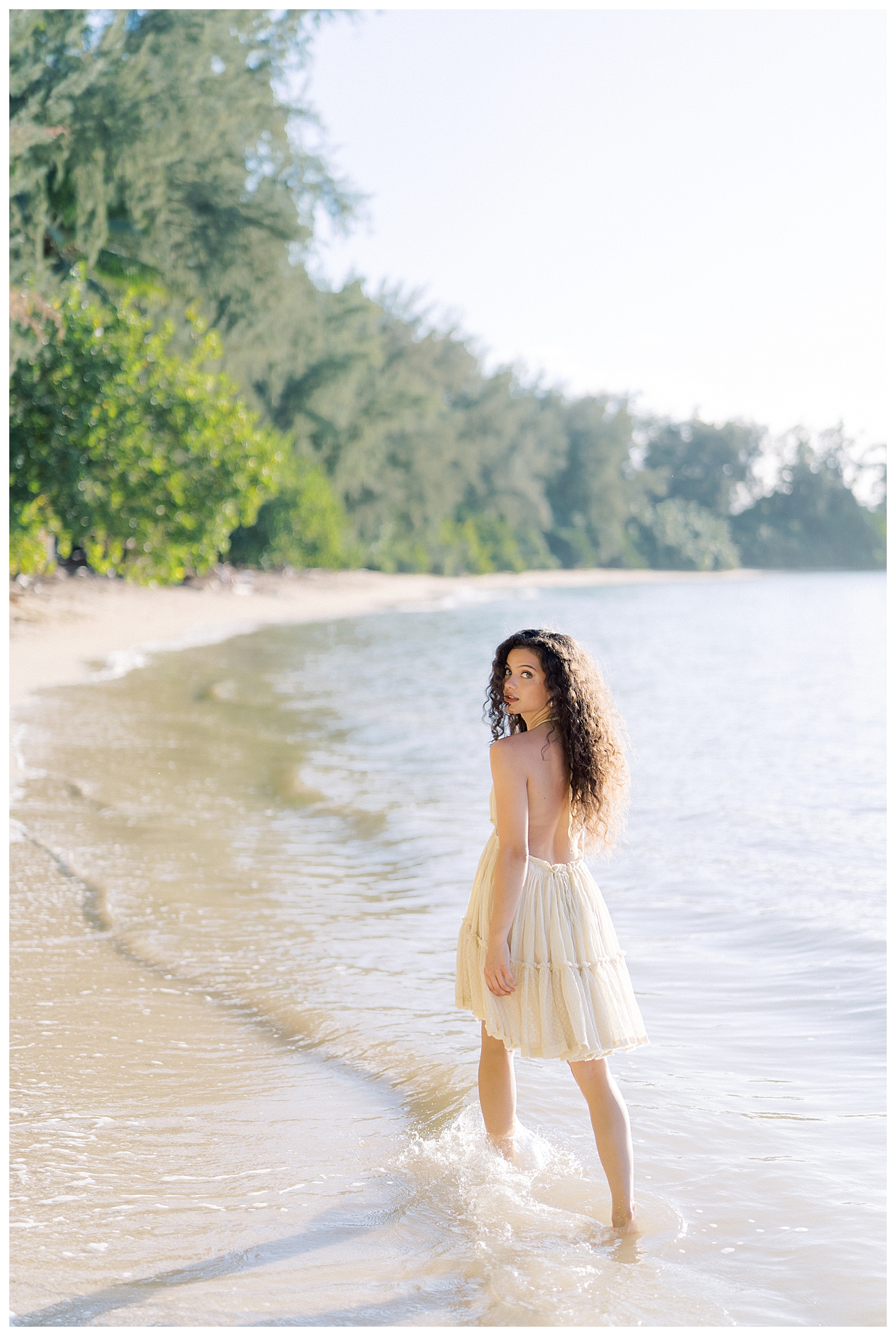 Oahu Hawaii Senior Portrait Photographer