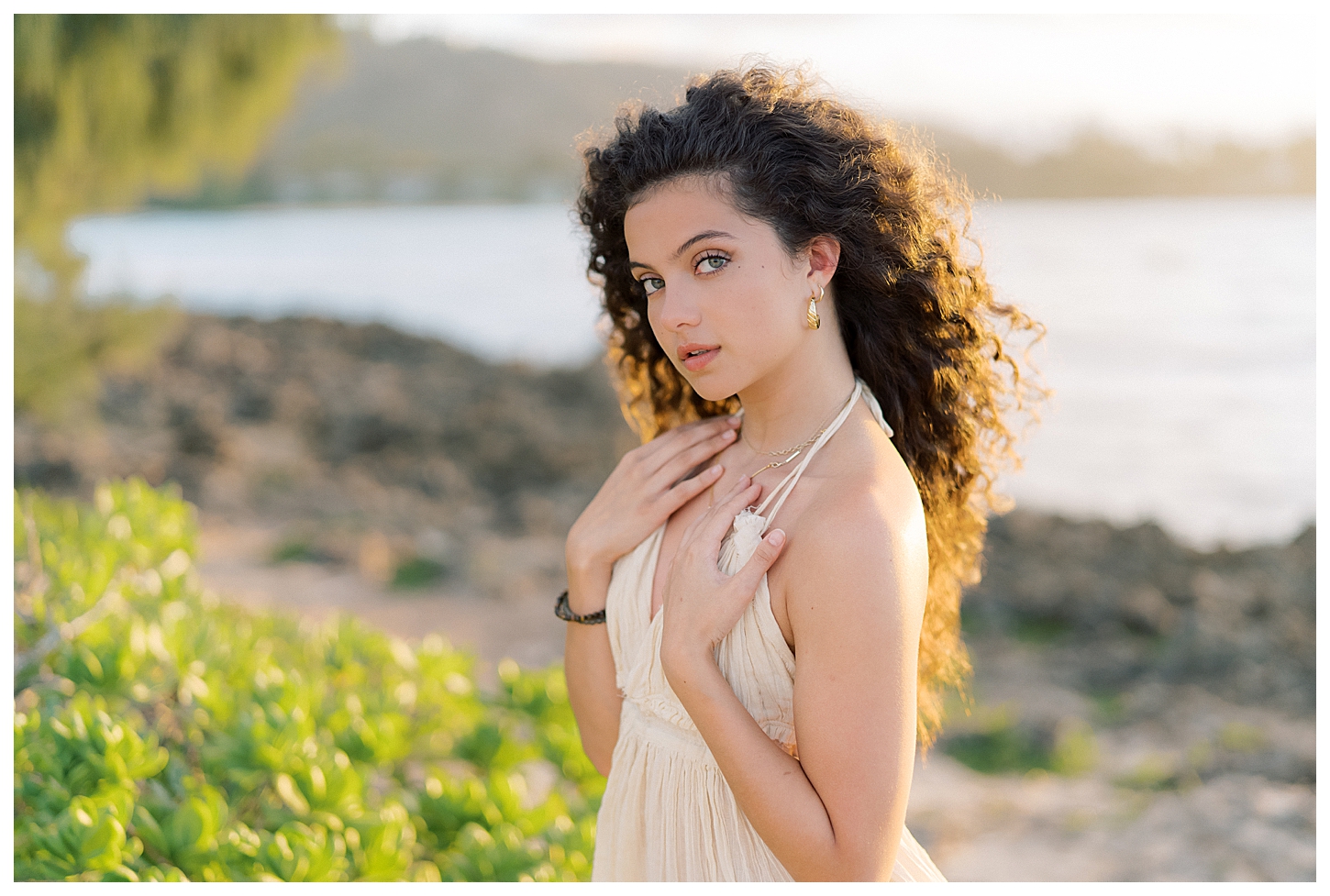 Oahu Hawaii Senior Portrait Photographer