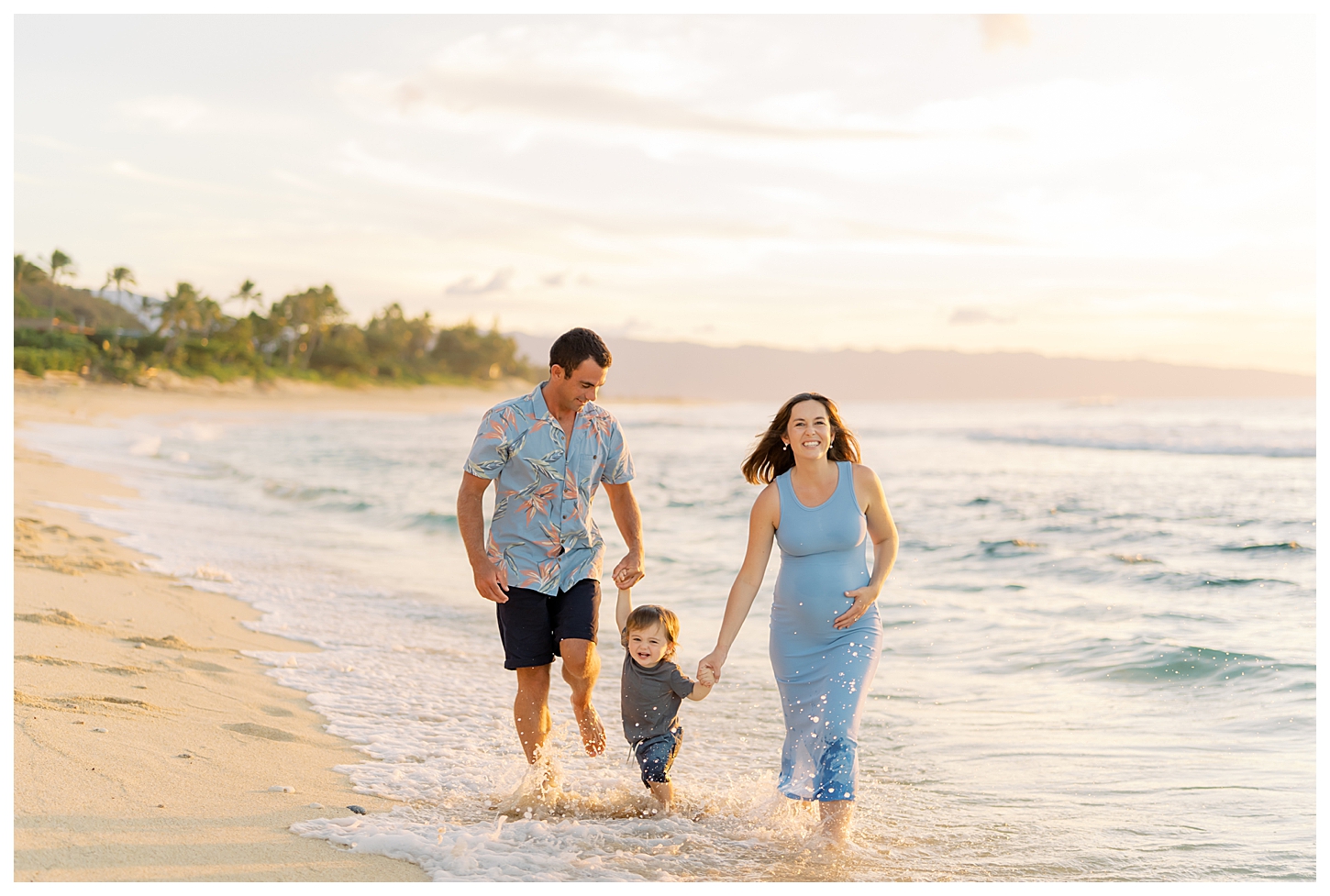 Honolulu Hawaii Family Portrait Photographer