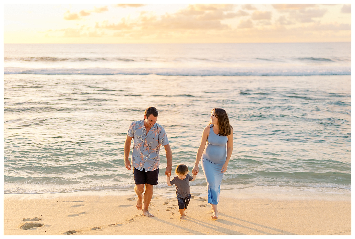 Honolulu Hawaii Family Portrait Photographer