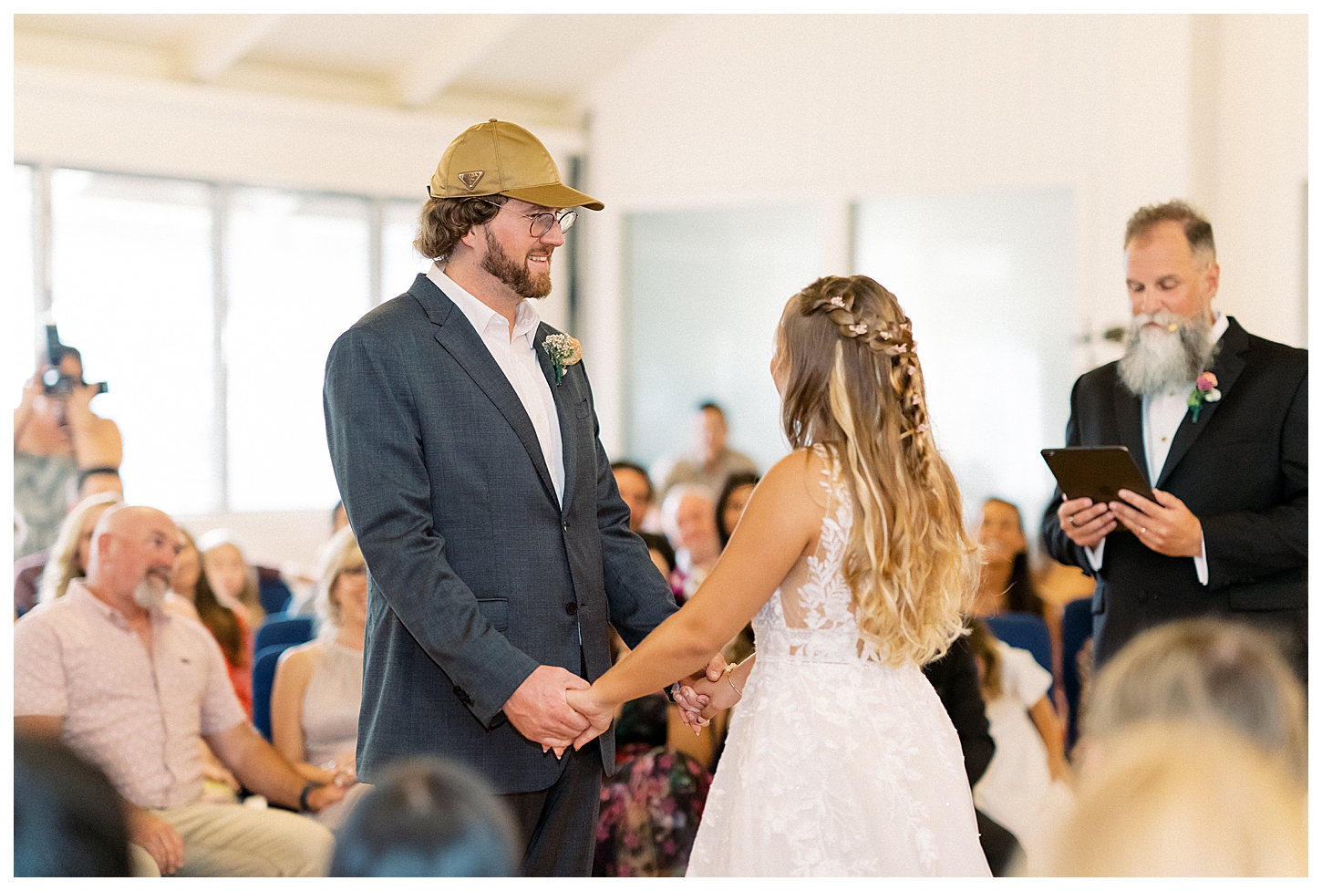 Oahu Hawaii wedding photographer