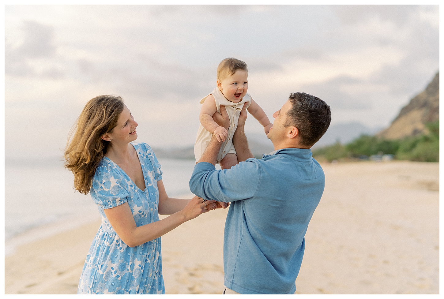 Oahu Hawaii Family Beach Photos