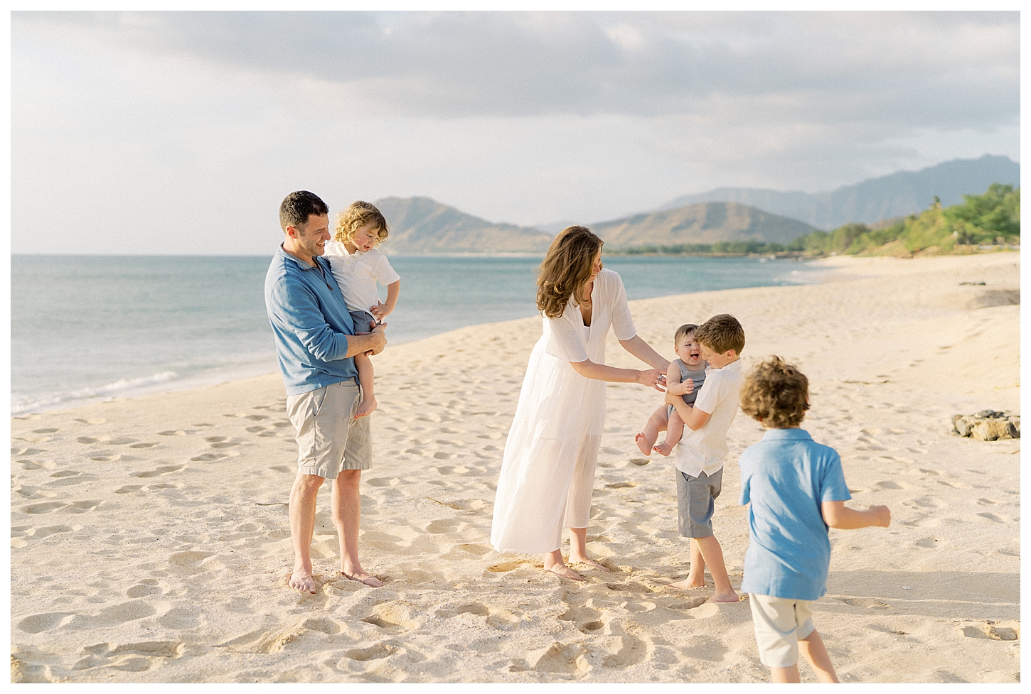 Oahu Hawaii Family Photographer