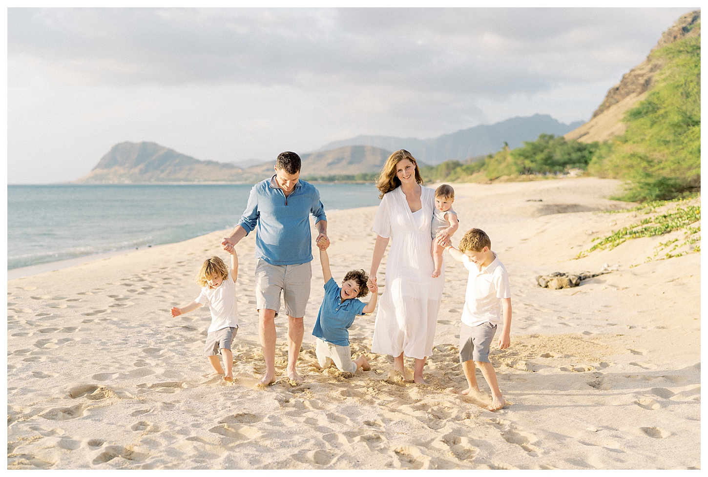 Oahu Hawaii Family Photographer