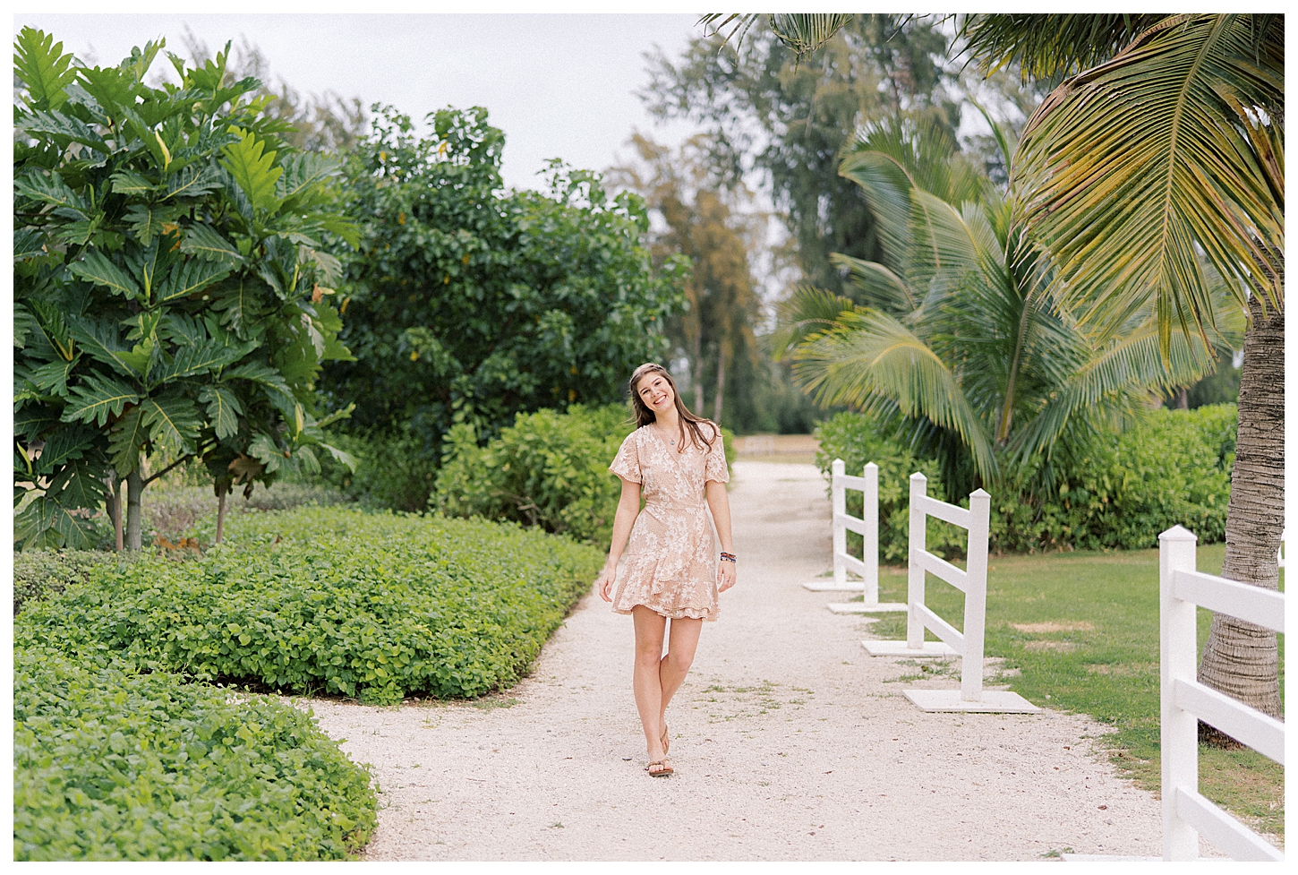 Oahu Hawaii Senior Photos