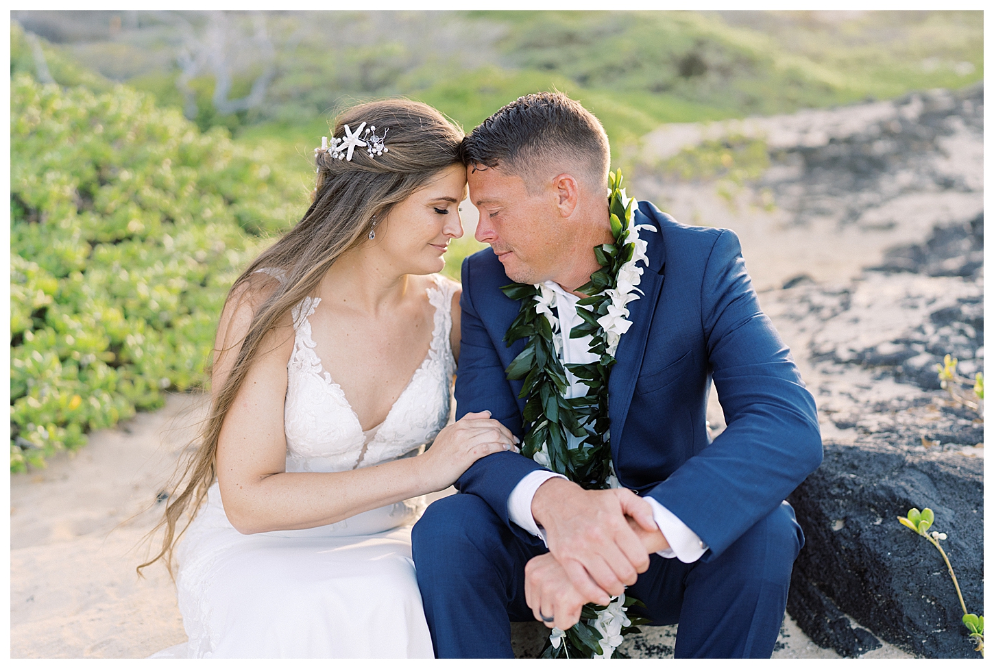 Oahu Hawaii Elopement Photographer