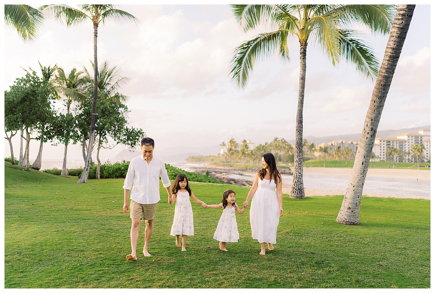 Oahu Hawaii Family Photographer