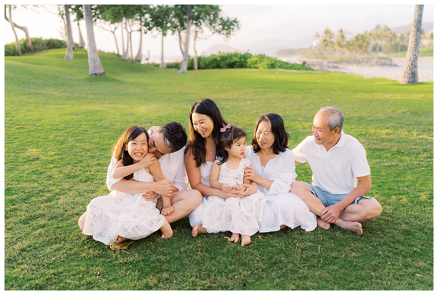 Oahu Hawaii Family Photographer