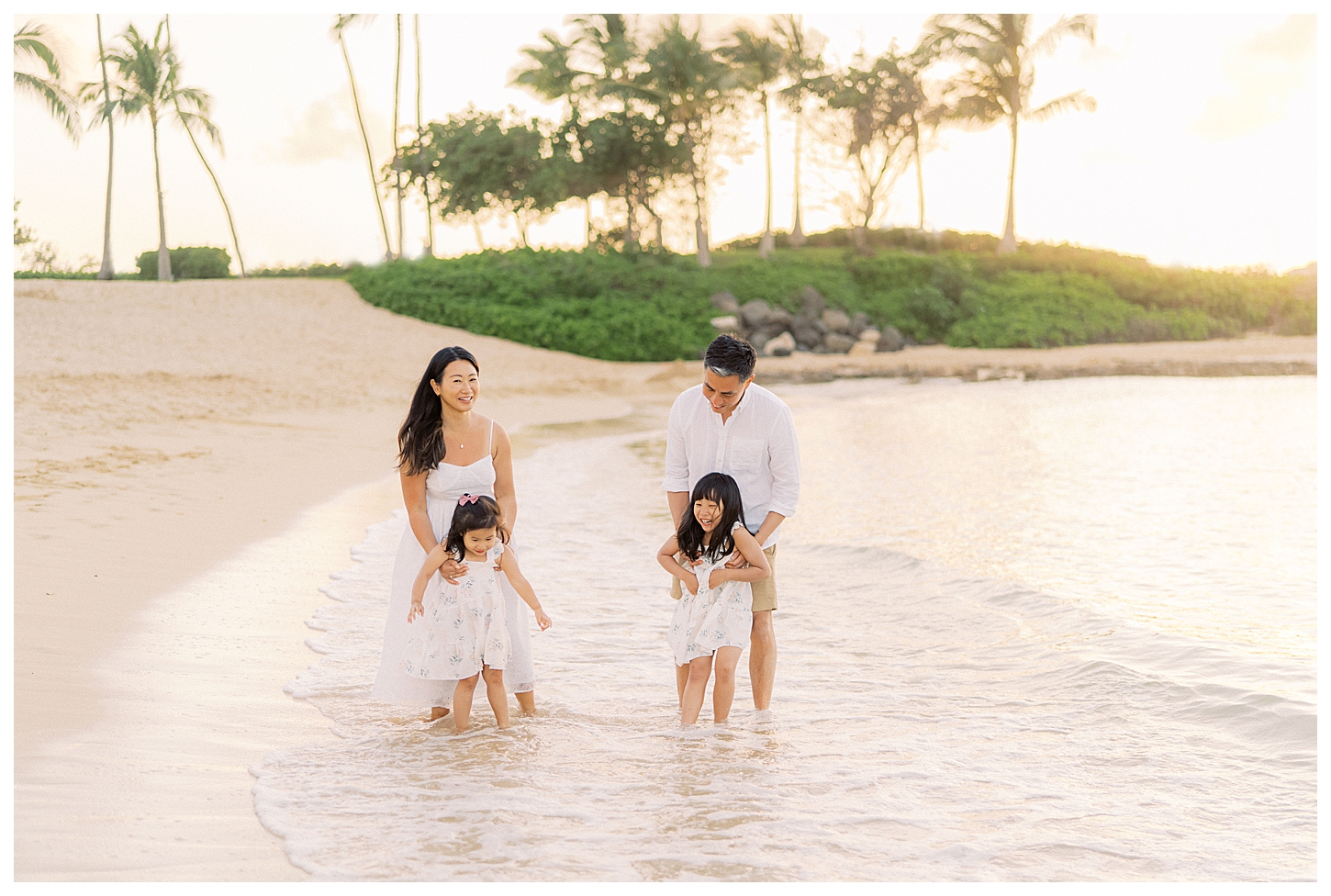 Oahu Hawaii Family Photographer