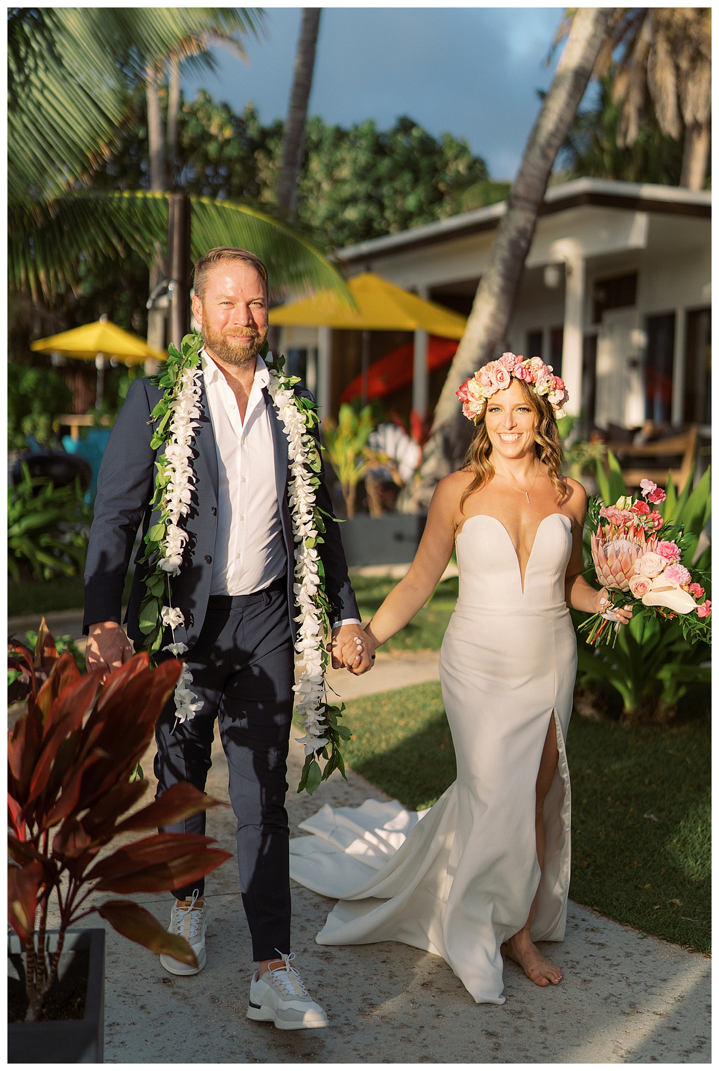 Oahu Hawaii Elopement Photographer