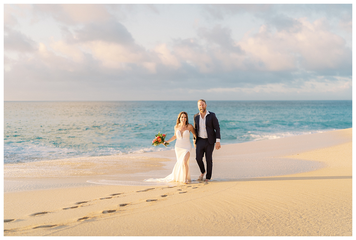 Oahu Hawaii Elopement Photographer