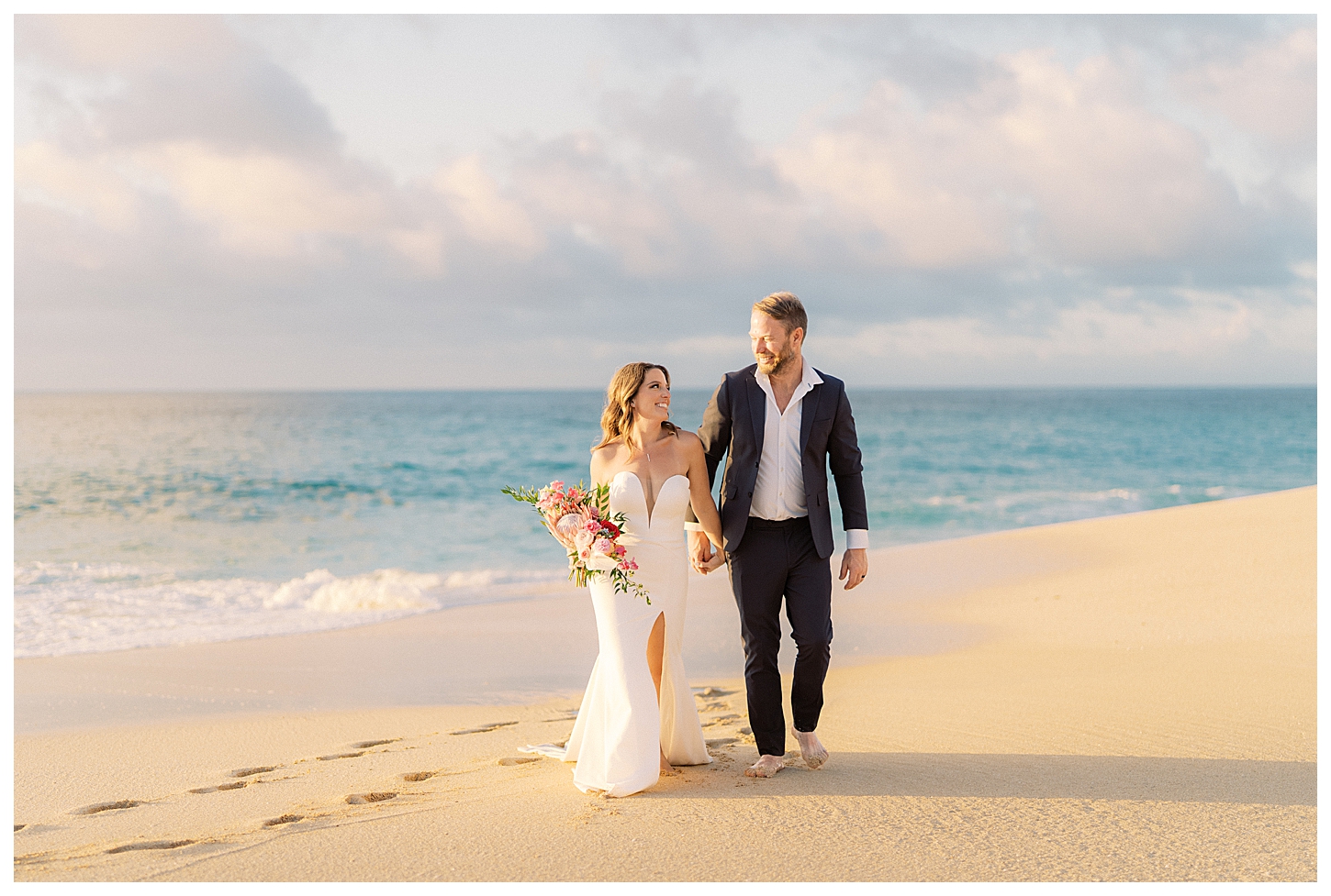 Oahu Hawaii Elopement Photographer