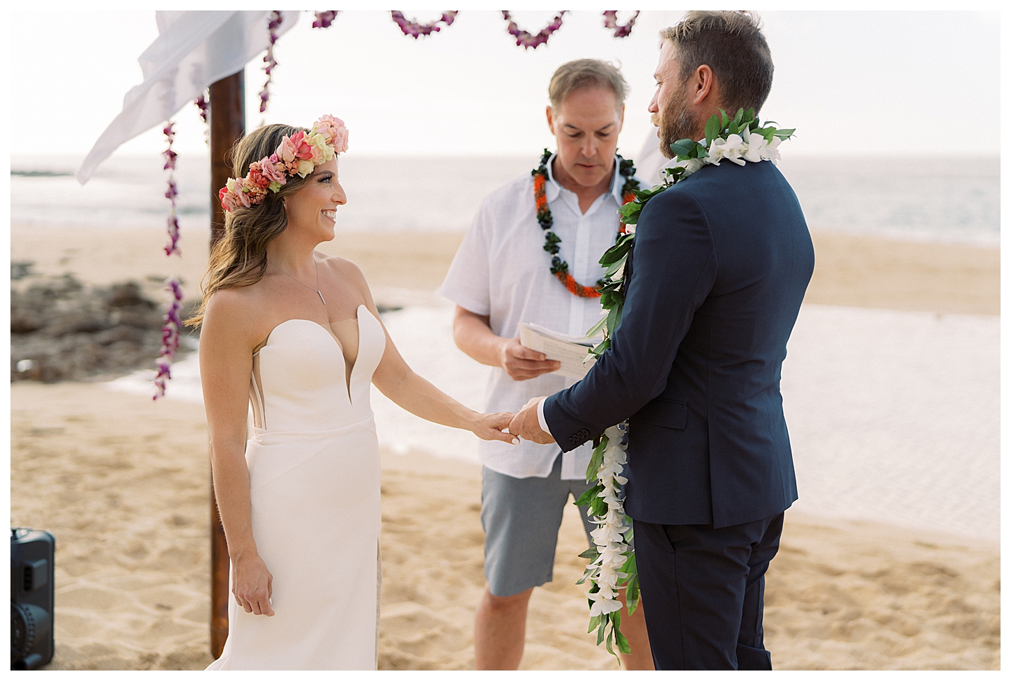 Oahu Hawaii Elopement Photographer