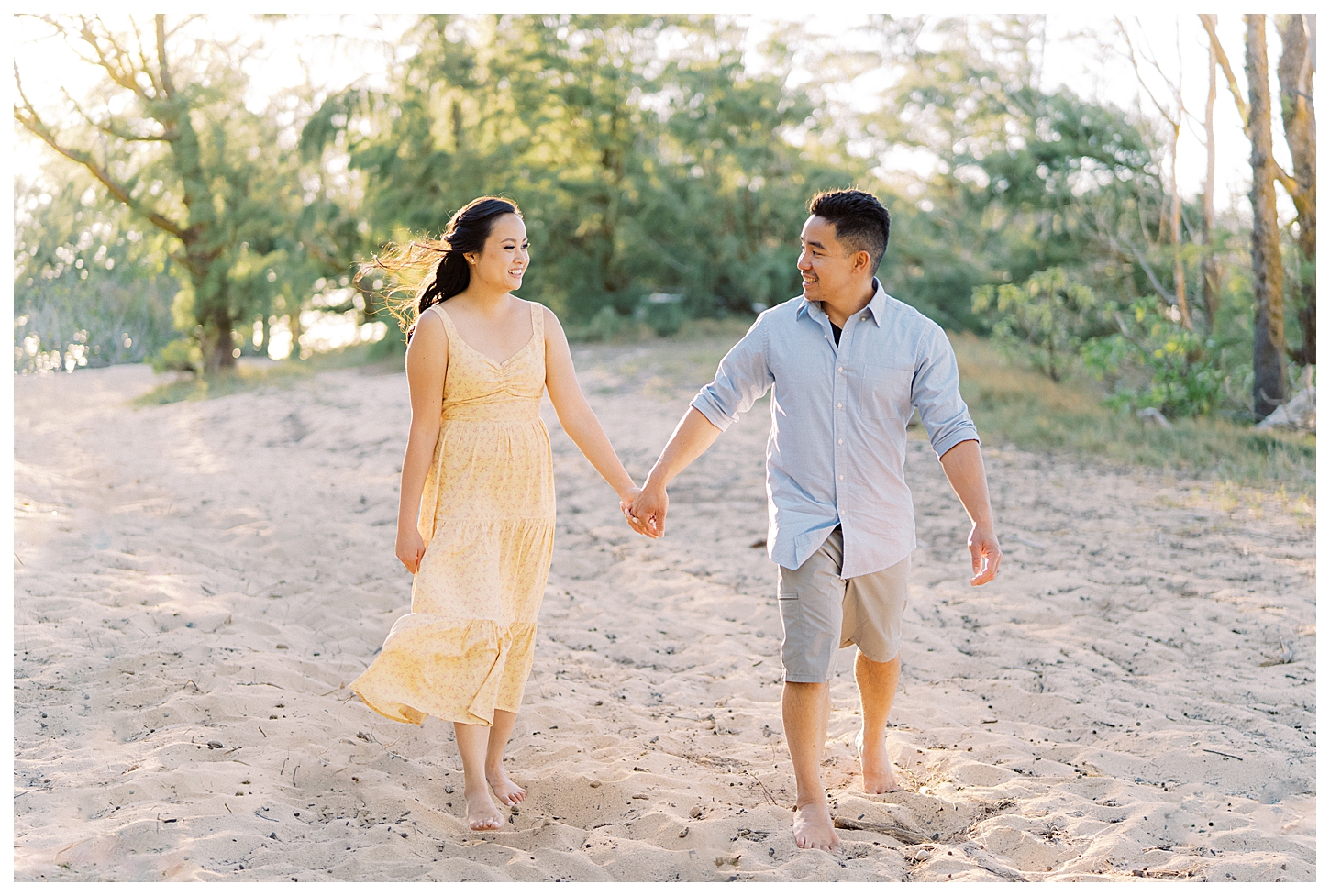 Oahu Hawaii Couples Photographer