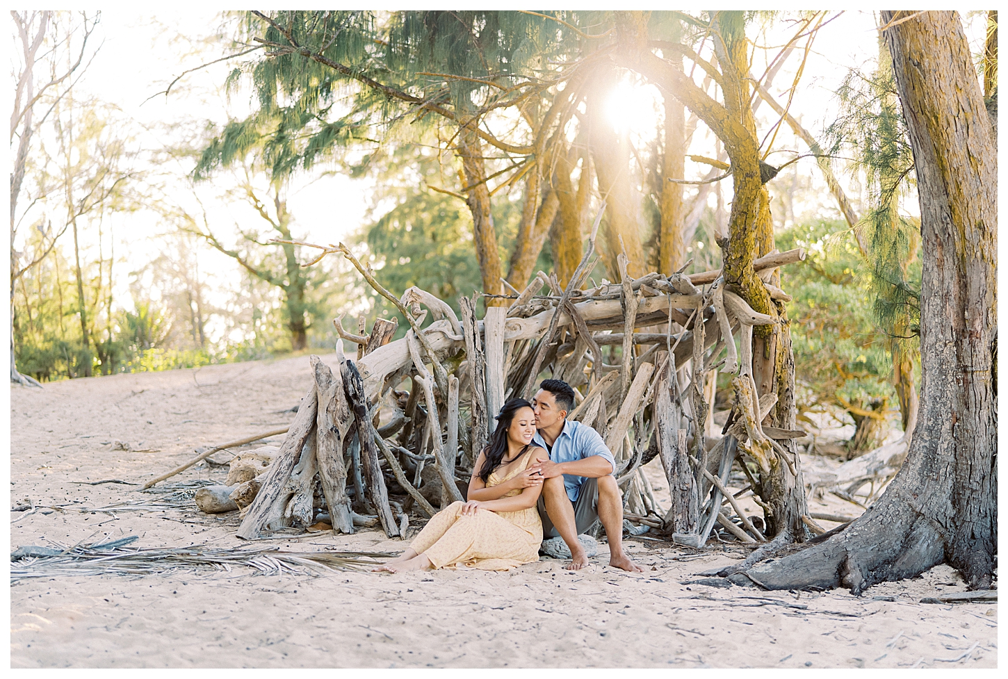 Oahu Hawaii Couples Photographer
