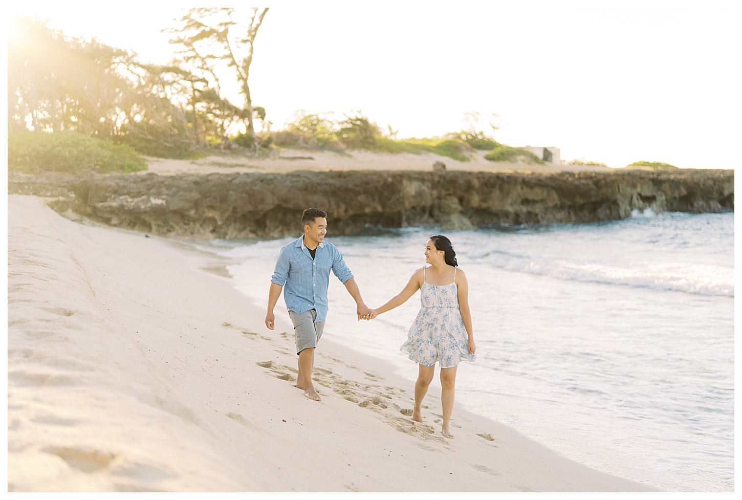 Oahu Hawaii Couples Photographer