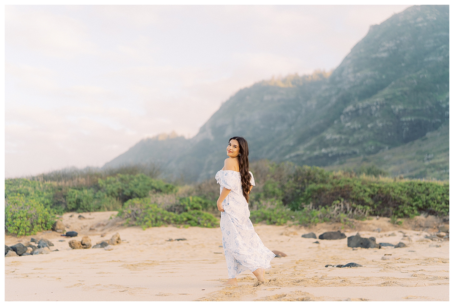 Oahu Hawaii Senior Portrait Photographer