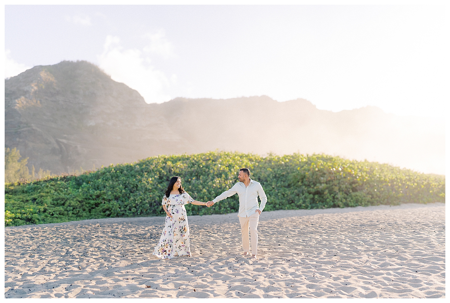 Mokuleia Beach Maternity Photographer