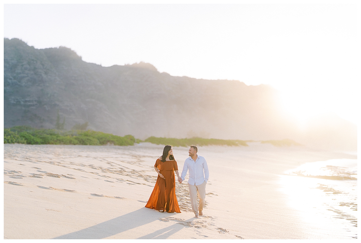 Mokuleia Beach Maternity Photographer