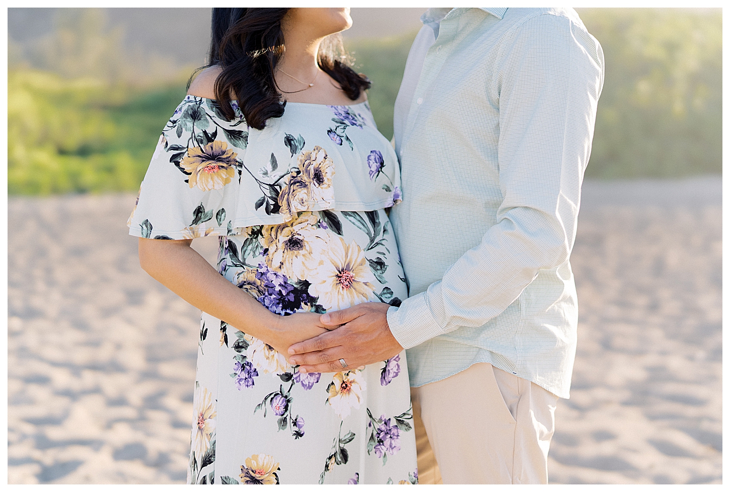 Mokuleia Beach Maternity Photographer