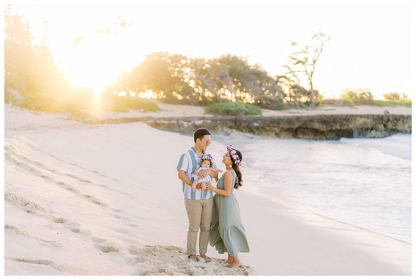 Oahu Hawaii Newborn Photographer